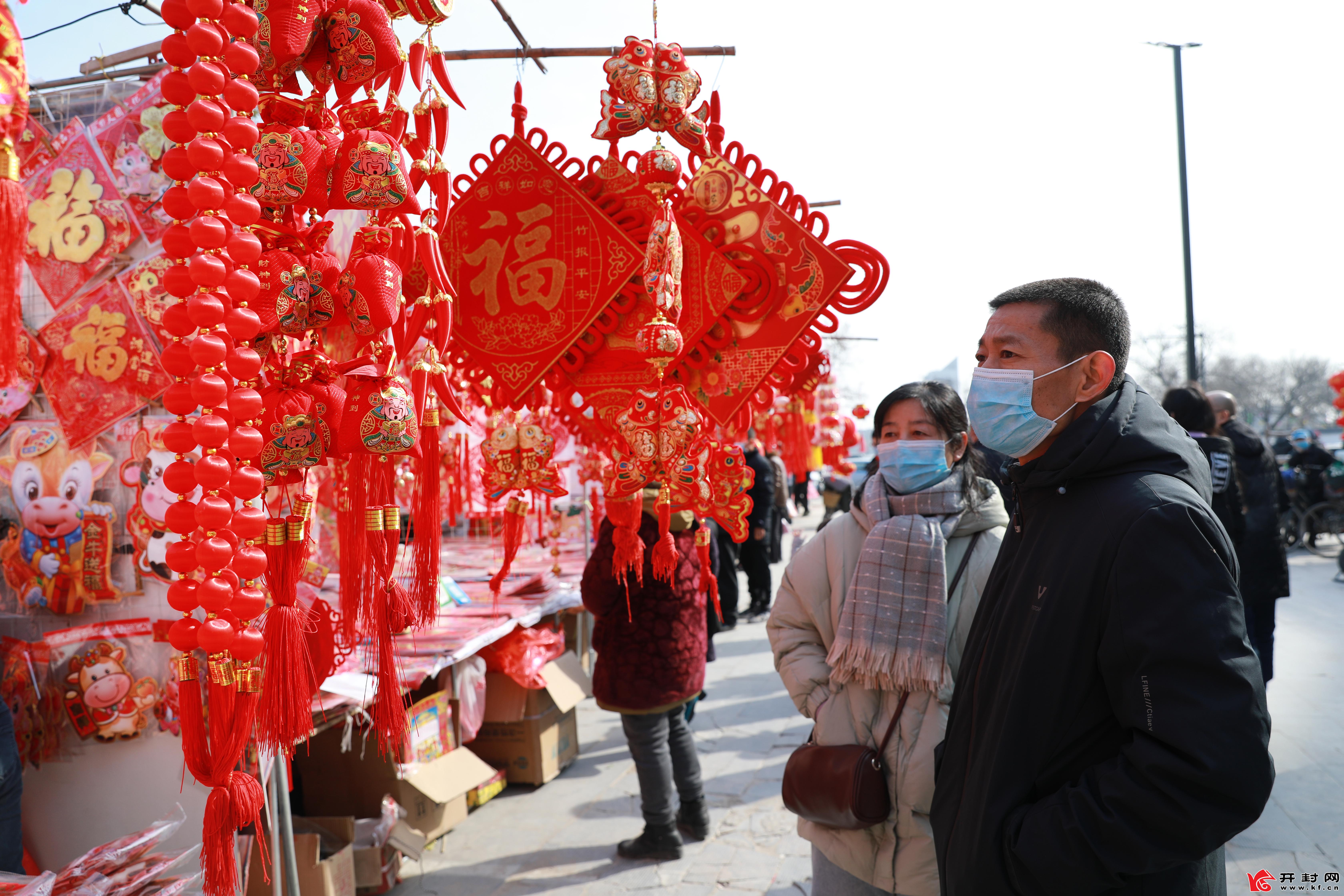 年货市场好热闹